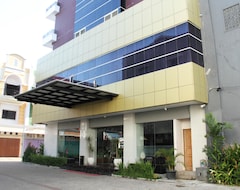 Otel Airy Mamajang Cendrawasih Square F1 Makassar (Makassar, Endonezya)