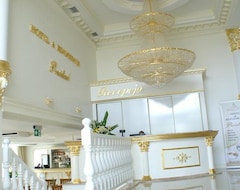 Khách sạn President (Kock, Ba Lan)