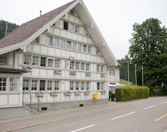 Khách sạn Landgasthaus Bären (Grub, Thụy Sỹ)