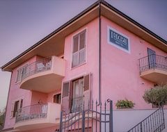 Khách sạn I Registi (Scalea, Ý)