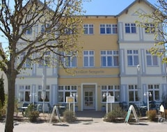 Khách sạn Seeperle (Ostseebad Heringsdorf, Đức)
