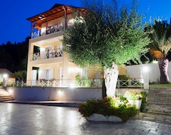 Hotel Brentanos Apartments - A - View Of Paradise (Perama, Grækenland)