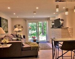 Entire House / Apartment Romantic Riverside Suite In Elora (Fergus, Canada)