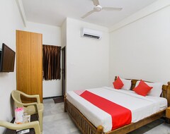 Oyo 72564 Om Sai Lodge Hotel (Mumbai, Indien)
