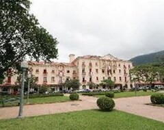 Khách sạn Spe Carlton Vilage (Poços de Caldas, Brazil)