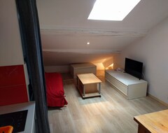 Cijela kuća/apartman Small And Useful Studio In The Heart Of Evian (Evian-les-Bains, Francuska)