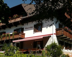 Khách sạn Glautschhof und Glautschn's Auszugshäusl (Weissensee, Áo)