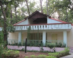 Hotel Kanha Safari Lodge (Bandhavgarh, India)
