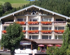 Garni Hotel Wildanger (Zöblen, Austria)