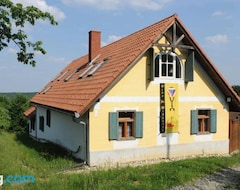 Toàn bộ căn nhà/căn hộ Stilvolles Landhaus Im Dreilandereck (Felsőszölnök, Hungary)