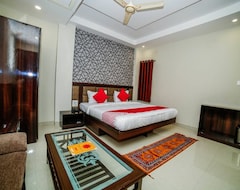 OYO 22752 Hotel Celebration Inn (Gwalior, India)