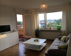 Casa/apartamento entero Sunny Penthouse Apartment, Very Good Location, Fair With Bus In 6 Min., A8 (Stuttgart, Alemania)