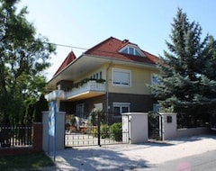 Hotelli Sárga-Kék Ház (Vonyarcvashegy, Unkari)