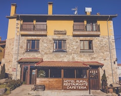 Hotel Rural La Dehesilla (Navarredonda de Gredos, Spain)