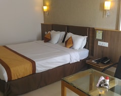 Hotelli Hotel Yash Grand (Ahmednagar, Intia)
