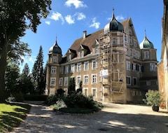 Toàn bộ căn nhà/căn hộ Stay In A Historical Palace! Full Apartment. (Gutenzell-Hürbel, Đức)