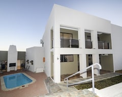 Khách sạn Discovery Guest House (Windhoek, Namibia)