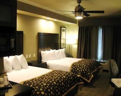 Hotel Best Western Premier Crown Chase Inn & Suites (Denton, Sjedinjene Američke Države)