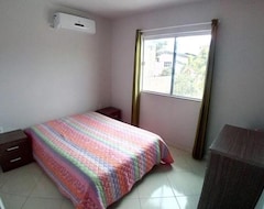 Entire House / Apartment Casa Premium Em Balneario Gaivota (Balneário Gaivota, Brazil)