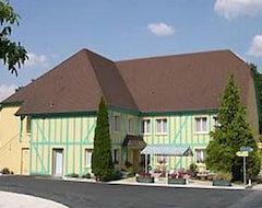 Logis Hotel Le Pan De Bois (Bréviandes, Fransa)