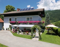 Hotel Gaestehaus Reicher - bed & breakfast (Afritz am See, Austrija)