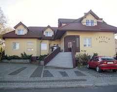 Khách sạn Zajazd Zacisze (Zary, Ba Lan)