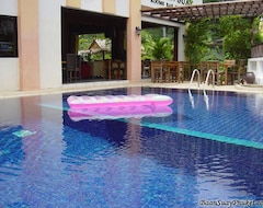 Khách sạn Baan Suay Karon Resort (Karon Beach, Thái Lan)