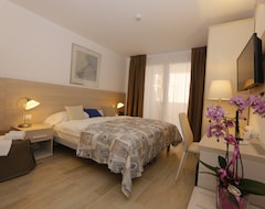 Hotel & Apartments Eldorado (Grado, Italy)