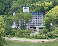 Resort/Odmaralište Hyper Resort Villa Shionoe (Takamatsu, Japan)