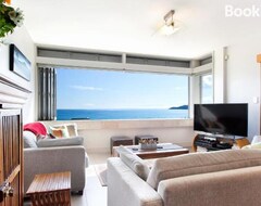 Toàn bộ căn nhà/căn hộ Apartment On The Beach Located At The Sands (Onetangi, New Zealand)