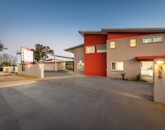 Altitude Motel Apartments (Toowoomba, Australia)