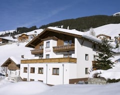 Khách sạn Hotel Sonne (Hintertux, Áo)