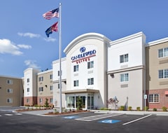 Khách sạn Candlewood Suites Lakewood (Lakewood, Hoa Kỳ)