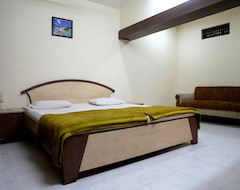Hotel Madhuban (Raipur, India)