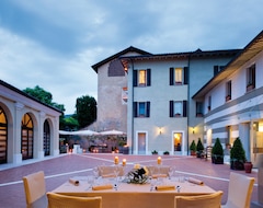 Hotel Borgo Santa Giulia (Corte Franca, Italy)