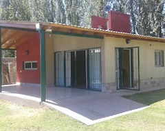 Khách sạn La Casita De Lunlunta (Mendoza City, Argentina)