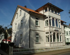 Otel Pension Haus Bues (Bad Harzburg, Almanya)