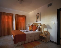 Khách sạn Royal Palms (The Valley, Lesser Antilles)