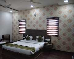 Khách sạn Heaven Resort (Agra, Ấn Độ)