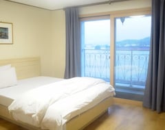 Hansan Hotel (Goseong, Corea del Sur)