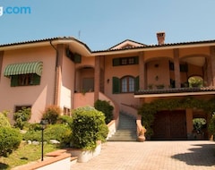 Toàn bộ căn nhà/căn hộ Villa Via Mario Dadone (Milan, Ý)