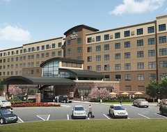 Khách sạn Embassy Suites By Hilton Akron Canton Airport (North Canton, Hoa Kỳ)
