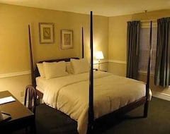 Inn on the Square, Ascend Hotel Collection (Greenwood, USA)