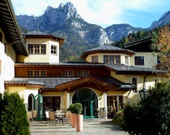 Hotelli Hotel Vitaloase Zu Den Drei Brudern (Unken, Itävalta)