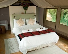 Hotel B'sorah Luxury Tented Camp (Skeerpoort, Sydafrika)