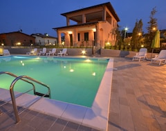 Otel Residence Barcarola (Sirmione, İtalya)