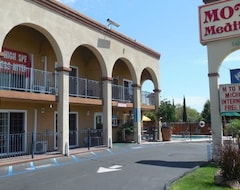Hotel Motel Mediteran (Escondido, Sjedinjene Američke Države)