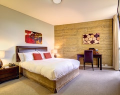 Hotel Balgownie Estate Vineyard Resort & Spa (Yarra Glen, Australia)