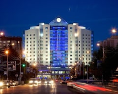 Khách sạn Centre (Surgut, Nga)