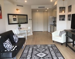 Toàn bộ căn nhà/căn hộ Self-contained One Bedroom Apartment - Kingston Foreshore On Your Doorstep (Sutton, Úc)